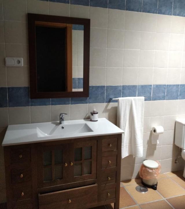 Valdepielagos Casa Rural San Isidro מראה חיצוני תמונה